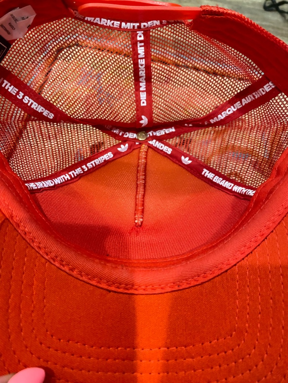 adidas Men's Trucker Hat Red White Adjustable Mesh Back Casual One Size - Picture 8 of 9